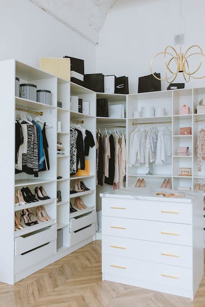 closet shelving