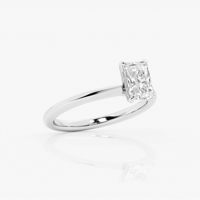 radiant cut diamond engagement rings